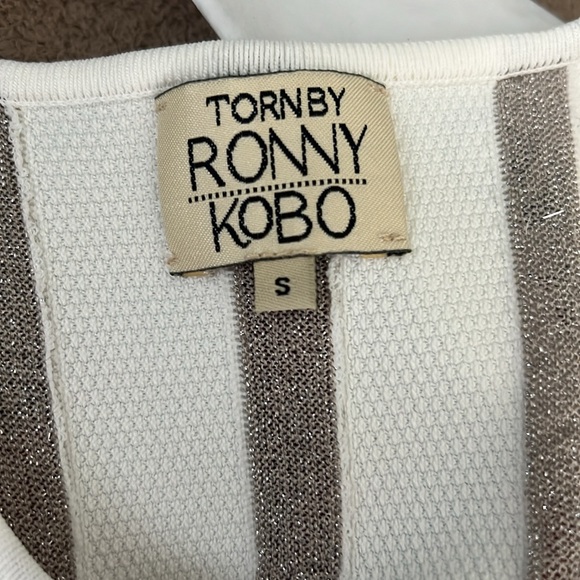 🎉HP🎉Torn by Ronny Kobo stretch metallic/white dress - Picture 6 of 7